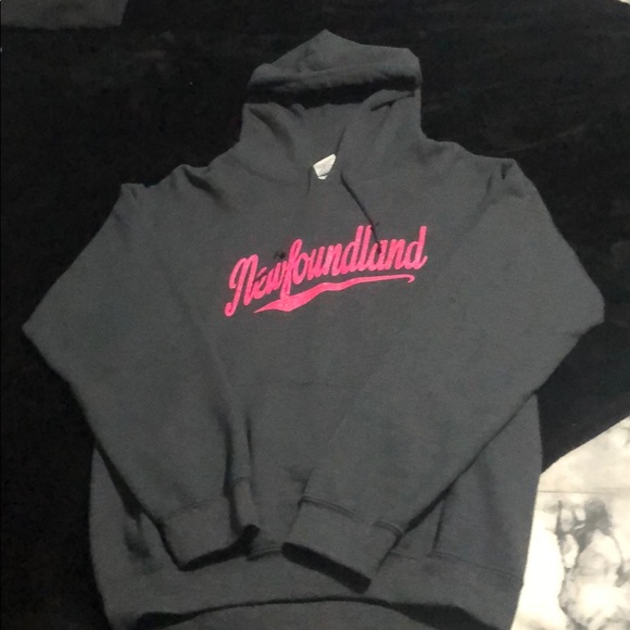 Newfoundland women’s hoodie - Picture 1 of 3